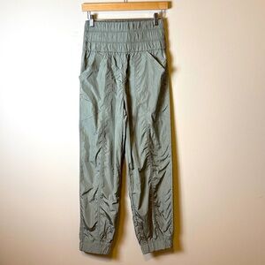 Free People Movement The Way Home joggers. Size S